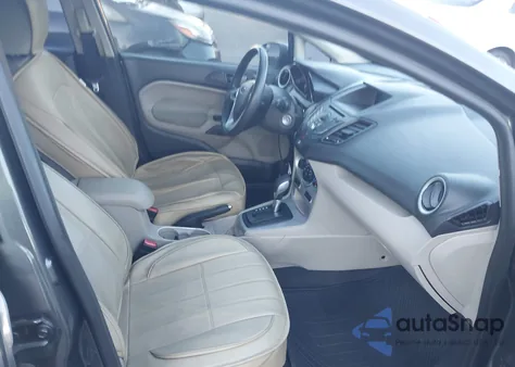 2015 Ford Fiesta Se из США, поврежденный, VIN 3FADP4BJ8FM153165